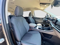 Kia Carnival LX FWD 2026
