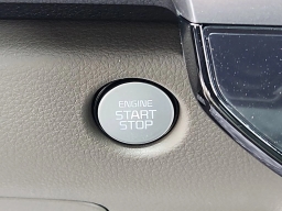 Kia Carnival Hybrid LXS FWD 2026