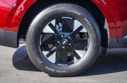 Kia Carnival Hybrid LXS FWD 2026