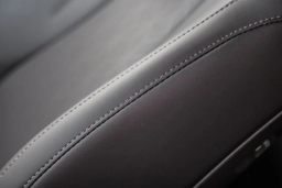 Kia Carnival Hybrid LXS FWD 2026