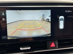 Kia Carnival Hybrid LXS FWD 2026