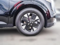 Kia Carnival Hybrid LXS FWD 2026