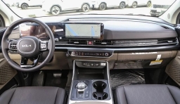 Kia Carnival Hybrid LXS FWD 2026