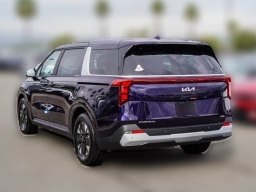 Kia Carnival Hybrid LXS FWD 2026