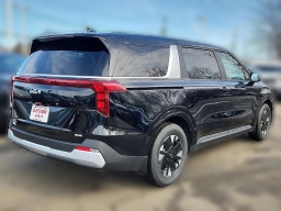 Kia Carnival Hybrid LXS FWD 2026