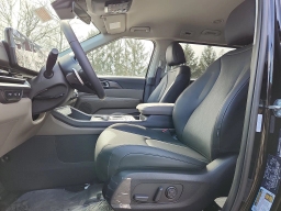 Kia Carnival Hybrid LXS FWD 2026