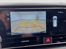 Kia Carnival Hybrid LXS FWD 2026