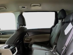 Kia Carnival Hybrid LXS FWD 2026