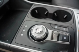 Kia Carnival Hybrid LXS FWD 2026