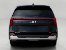 Kia Carnival Hybrid LXS FWD 2026