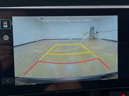 Kia Carnival Hybrid LXS FWD 2026