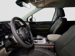 Kia Carnival Hybrid LXS FWD 2026