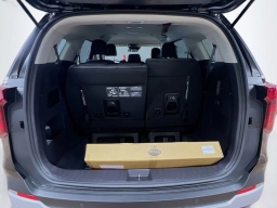 Kia Carnival Hybrid LXS FWD 2026