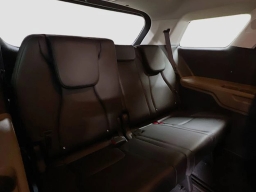 Kia Carnival Hybrid LXS FWD 2026