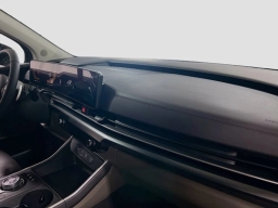 Kia Carnival Hybrid LXS FWD 2026