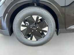 Kia Carnival Hybrid LXS FWD 2026