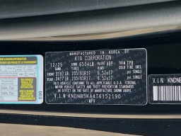 Kia Carnival Hybrid LXS FWD 2026