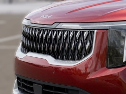 Kia Carnival Hybrid LXS FWD 2026