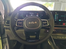 Kia Carnival Hybrid LXS FWD 2026