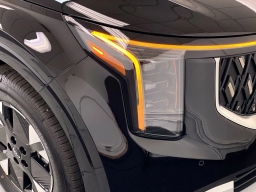 Kia Carnival Hybrid LXS FWD 2026