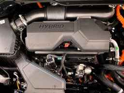 Kia Carnival Hybrid LXS FWD 2026