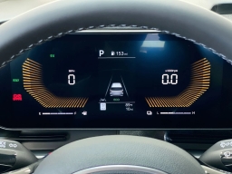 Kia Carnival Hybrid LXS FWD 2026