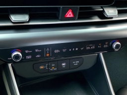 Kia Carnival Hybrid LXS FWD 2026