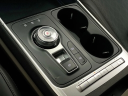 Kia Carnival Hybrid LXS FWD 2026