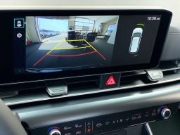 Kia Carnival Hybrid LXS FWD 2026