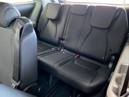 Kia Carnival Hybrid LXS FWD 2026