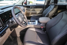 Kia Carnival Hybrid LXS FWD 2026