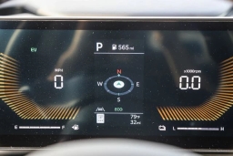 Kia Carnival Hybrid LXS FWD 2026