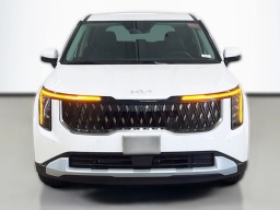 Kia Carnival Hybrid LXS FWD 2026