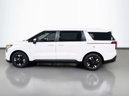 Kia Carnival Hybrid LXS FWD 2026