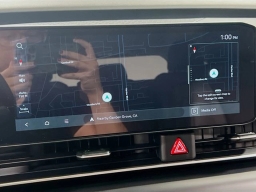 Kia Carnival Hybrid LXS FWD 2026