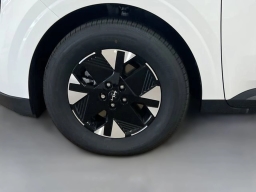 Kia Carnival Hybrid LXS FWD 2026