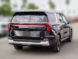 Kia Carnival Hybrid LXS FWD 2026