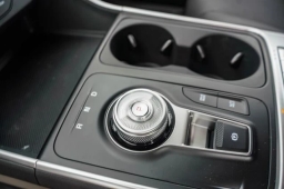 Kia Carnival Hybrid LXS FWD 2026