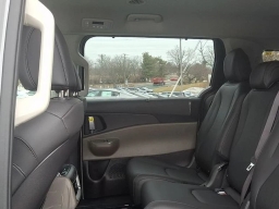 Kia Carnival EX FWD 2026