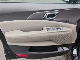 Kia Carnival EX FWD 2026