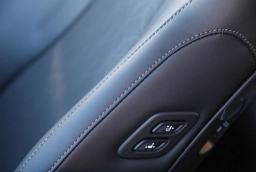 Kia Carnival EX FWD 2026