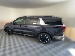 Kia Carnival EX FWD 2026