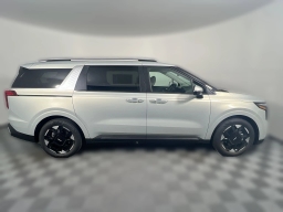 Kia Carnival EX FWD 2026