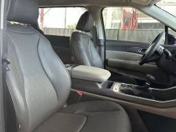 Kia Carnival EX FWD 2026