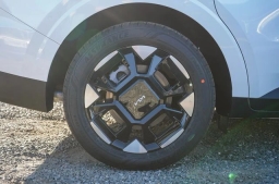 Kia Carnival EX FWD 2026