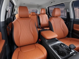 Kia Carnival EX FWD 2026