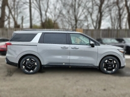 Kia Carnival EX FWD 2026