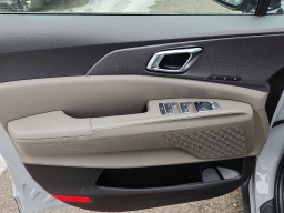 Kia Carnival EX FWD 2026