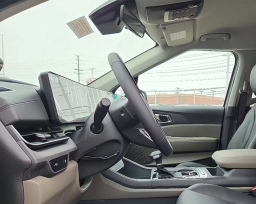 Kia Carnival EX FWD 2026