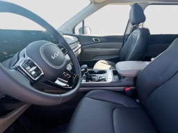 Kia Carnival EX FWD 2026